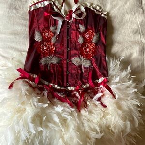 Olgaitaly Corset Etsy designer attached photos from Etsy to show current listing